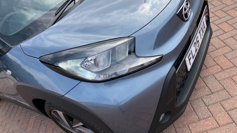 Toyota Aygo X 1.0 VVT-i Edge 5dr Petrol Hatchback